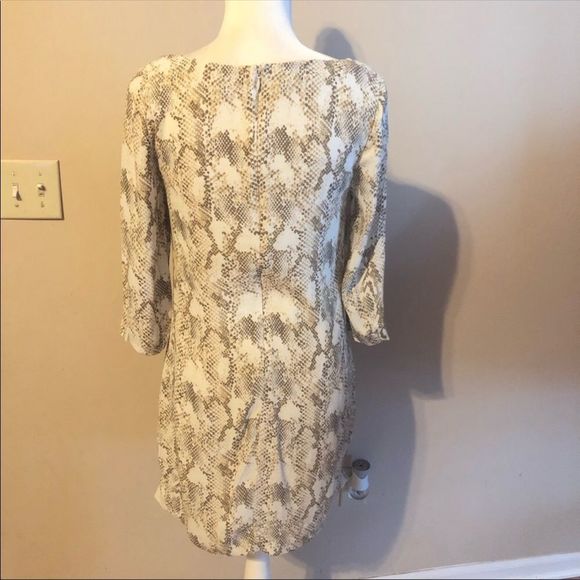 ⭐️3for$25 Old Navy Animal Print Dress - Picture 4 of 6